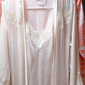 Negligee & Robe